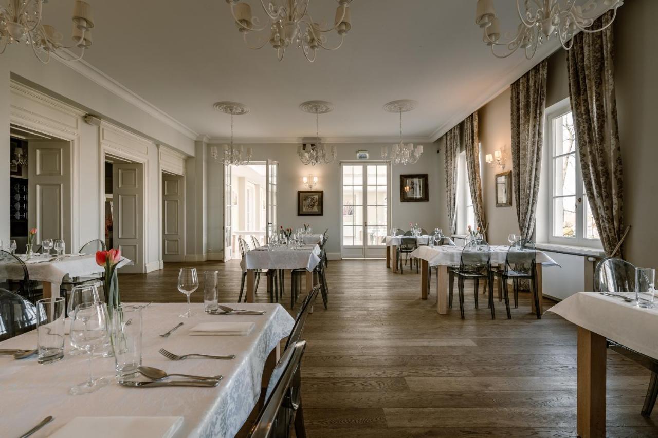 Hotel Przy Dworze Leśna Podlaska Eksteriør bilde