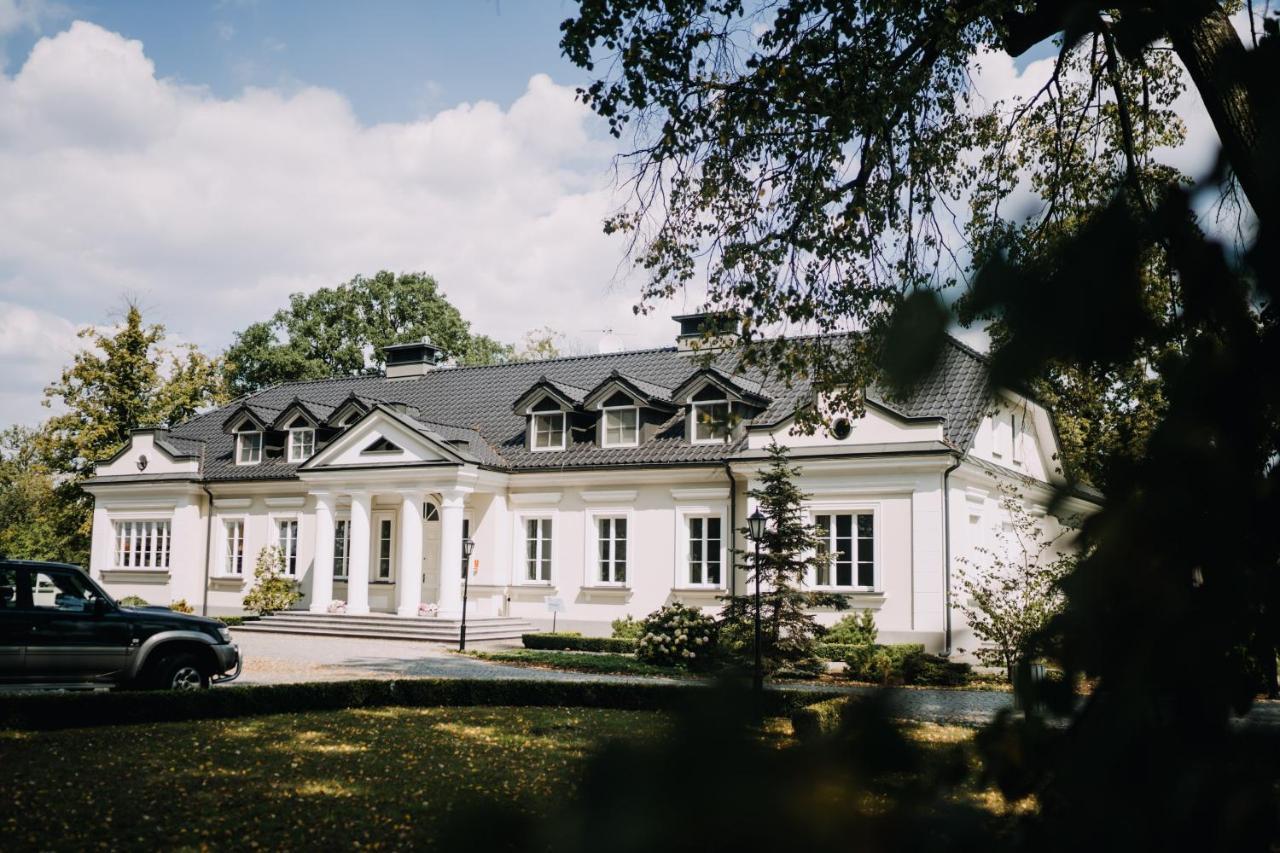 Hotel Przy Dworze Leśna Podlaska Eksteriør bilde