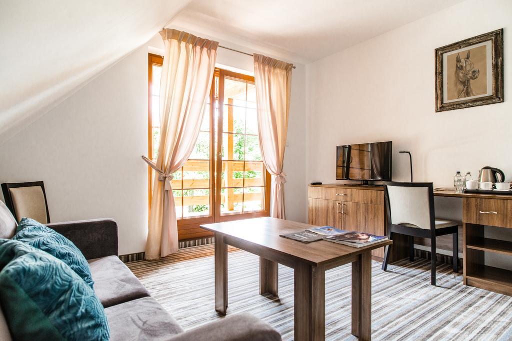 Hotel Przy Dworze Leśna Podlaska Rom bilde